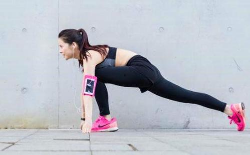 成人舞蹈热身健身动作视频,跟随视频轻松启动活力